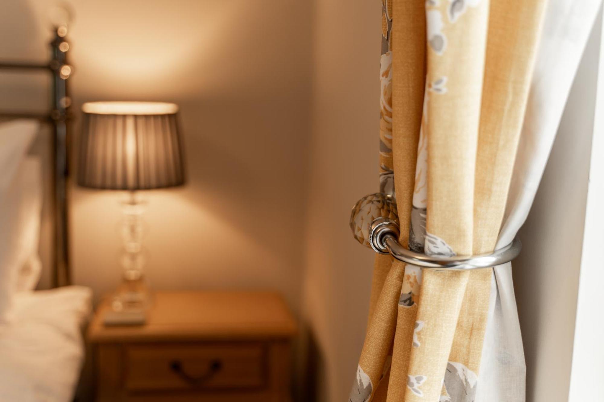 Cosy 2 Bed Cottage In Charming Village Of Christleton - For Up To 5 Eksteriør billede