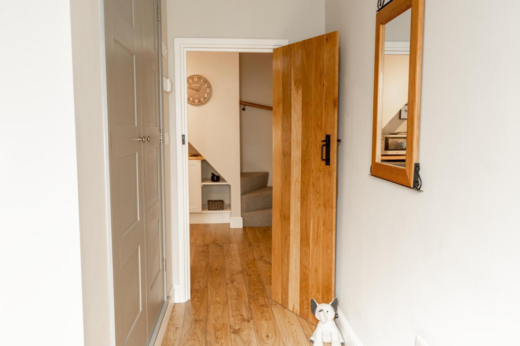 Cosy 2 Bed Cottage In Charming Village Of Christleton - For Up To 5 Eksteriør billede