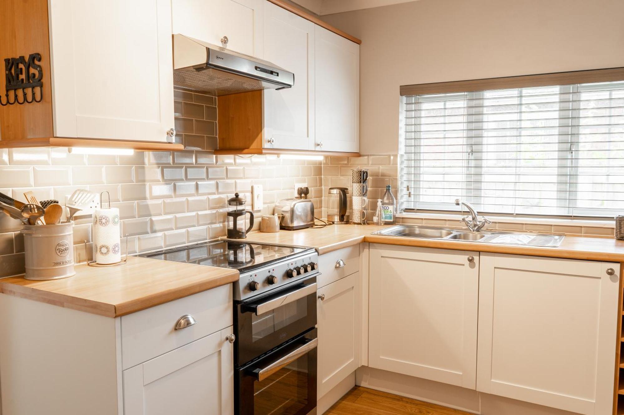 Cosy 2 Bed Cottage In Charming Village Of Christleton - For Up To 5 Eksteriør billede