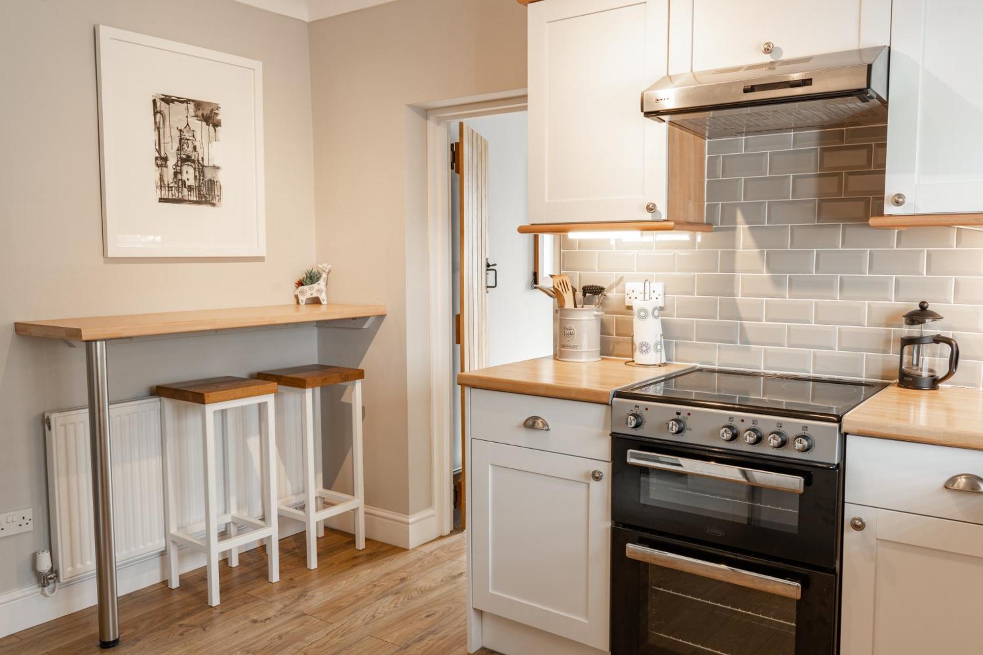 Cosy 2 Bed Cottage In Charming Village Of Christleton - For Up To 5 Eksteriør billede